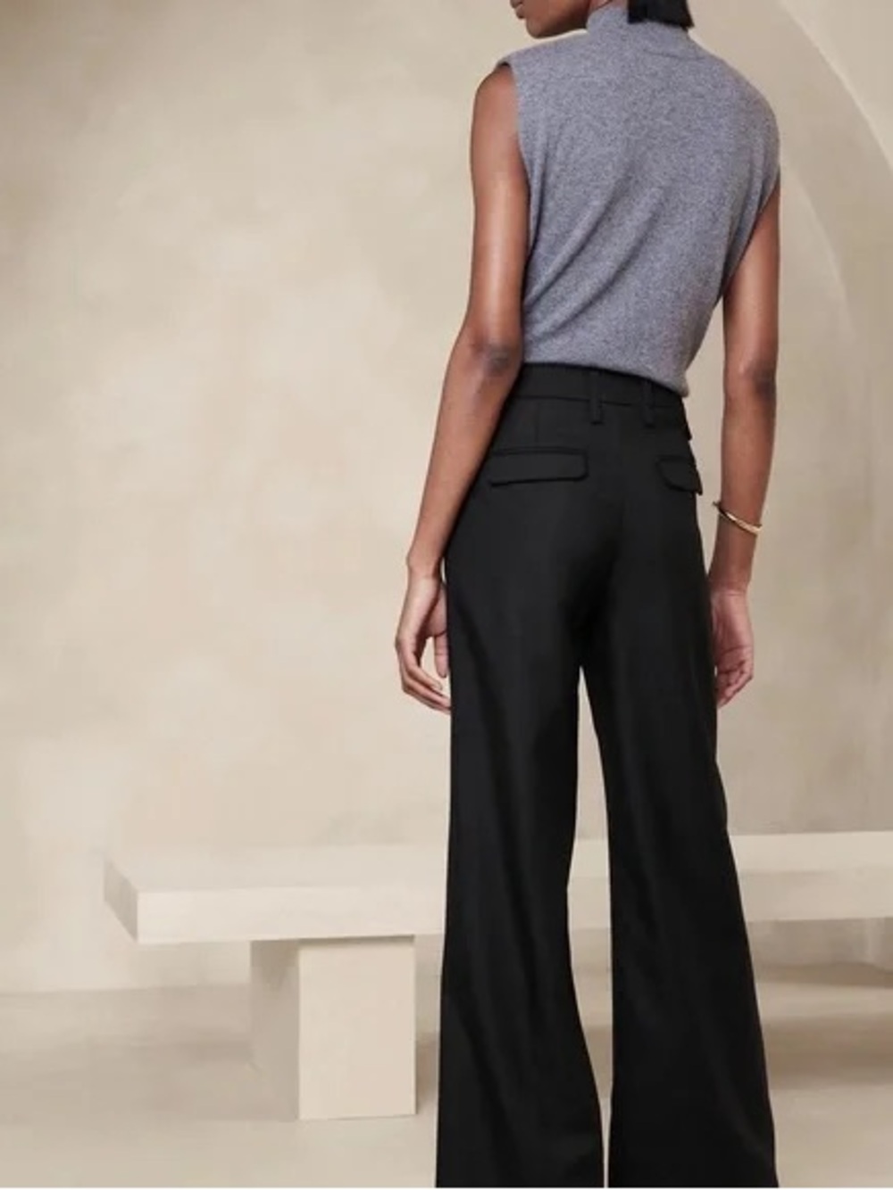 Banana Republic 100% Wool Wide Leg Black Pants in Size 6 Petite: New with Tags